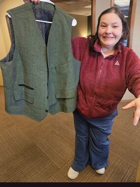 Simplicity Olive Green Tweed Vest with Front Pockets